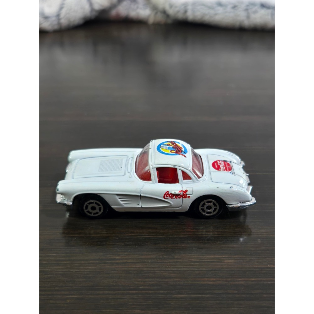 Coca-Cola Chevy Corvette '58 Diecast Car White Red Interior Loose